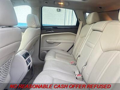 2010 Cadillac SRX Premium Collection   - Photo 9 - St. Louis, MO 63116