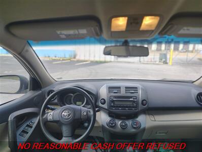 2012 Toyota RAV4   - Photo 10 - St. Louis, MO 63116