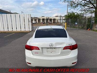 2013 Acura ILX 2.0L w/Premium   - Photo 4 - St. Louis, MO 63116
