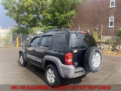 2003 Jeep Liberty Sport   - Photo 3 - St. Louis, MO 63116