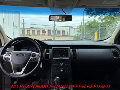 2014 Ford Flex SEL   - Photo 13 - St. Louis, MO 63116
