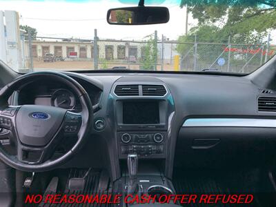 2017 Ford Explorer XLT   - Photo 13 - St. Louis, MO 63116