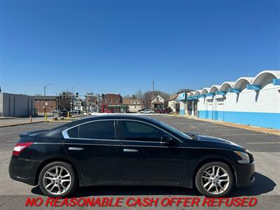2011 Nissan Maxima 3.5 S   - Photo 6 - St. Louis, MO 63116
