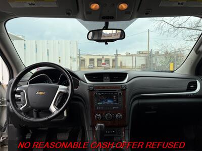 2014 Chevrolet Traverse LT - Photo 13 - St. Louis, MO 63116