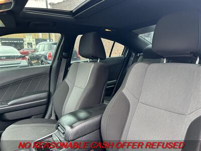 2015 Dodge Charger SXT   - Photo 6 - St. Louis, MO 63116
