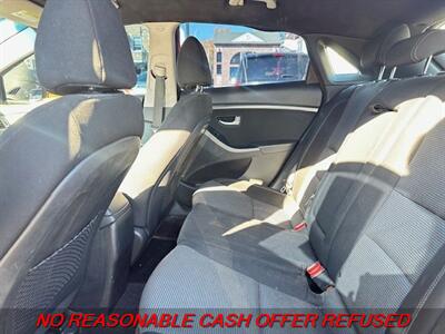 2017 Hyundai ELANTRA GT   - Photo 11 - St. Louis, MO 63116