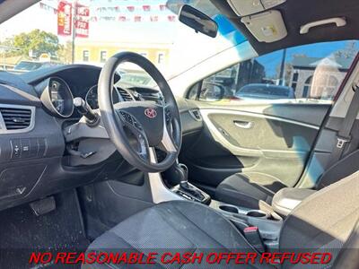 2017 Hyundai ELANTRA GT   - Photo 9 - St. Louis, MO 63116