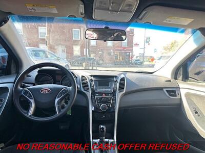 2017 Hyundai ELANTRA GT   - Photo 12 - St. Louis, MO 63116