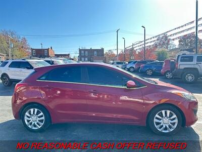 2017 Hyundai ELANTRA GT   - Photo 6 - St. Louis, MO 63116