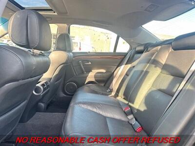 2006 Acura RL SH-AWD w/Navi - Photo 11 - St. Louis, MO 63116