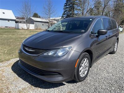 2020 Chrysler Voyager LX  