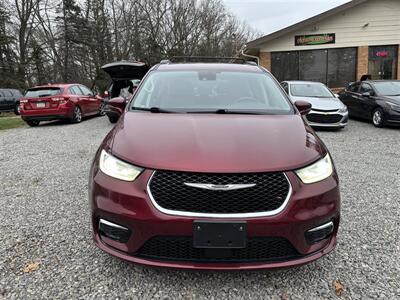 2021 Chrysler Pacifica Touring   - Photo 8 - Seneca, PA 16346