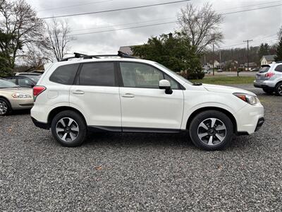 2018 Subaru Forester 2.5i Premium   - Photo 6 - Seneca, PA 16346