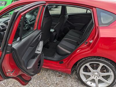 2018 Subaru Impreza Sport   - Photo 11 - Seneca, PA 16346