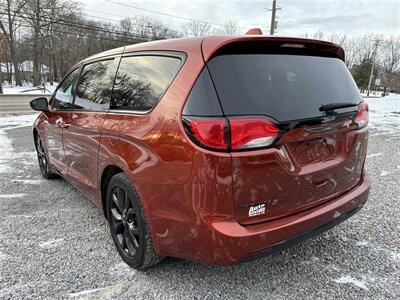 2018 Chrysler Pacifica Touring Plus   - Photo 3 - Seneca, PA 16346