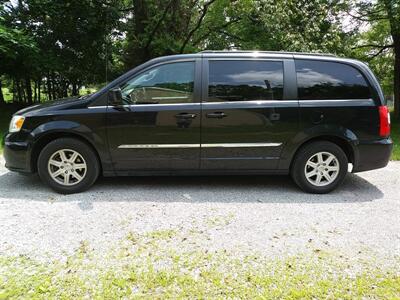 2012 Chrysler Town & Country Touring   - Photo 2 - Seneca, PA 16346