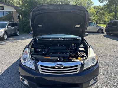 2012 Subaru Outback 2.5i Premium   - Photo 16 - Seneca, PA 16346