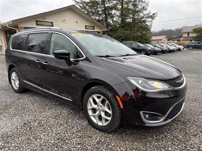 2018 Chrysler Pacifica Touring L Plus   - Photo 7 - Seneca, PA 16346