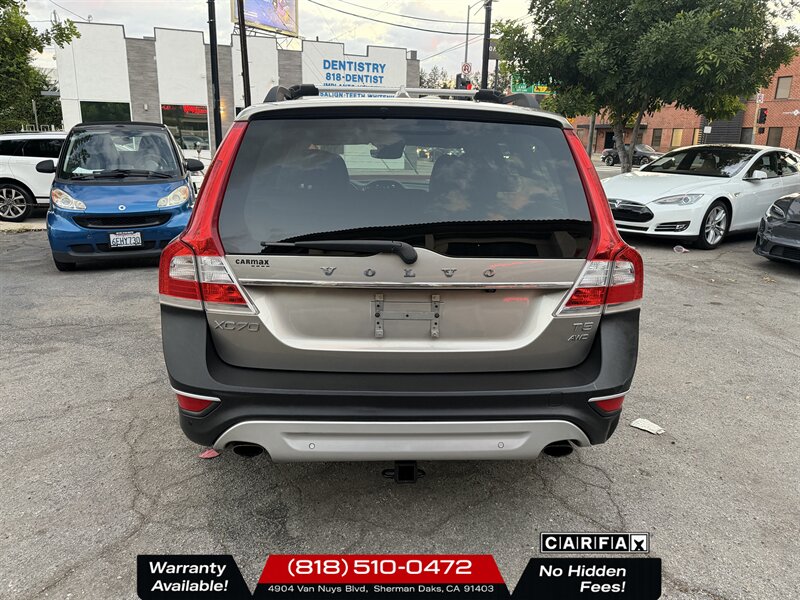2016 Volvo XC70 T5 Premier   - Photo 4 - Sherman Oaks, CA 91403-1701