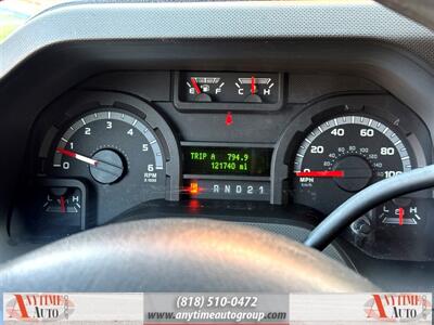 2014 Ford XLT   - Photo 15 - Sherman Oaks, CA 91403-1701