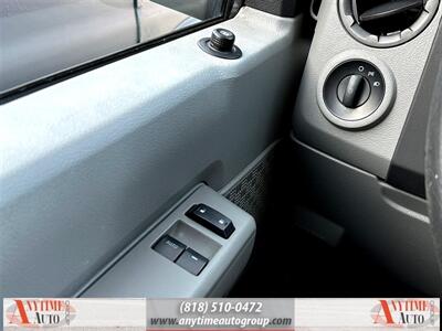 2014 Ford XLT   - Photo 18 - Sherman Oaks, CA 91403-1701