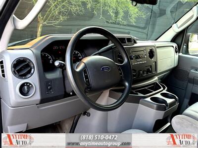 2014 Ford XLT   - Photo 14 - Sherman Oaks, CA 91403-1701