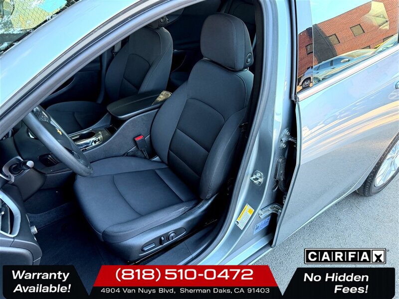 2023 Chevrolet Malibu LT 1LT   - Photo 12 - Sherman Oaks, CA 91403-1701