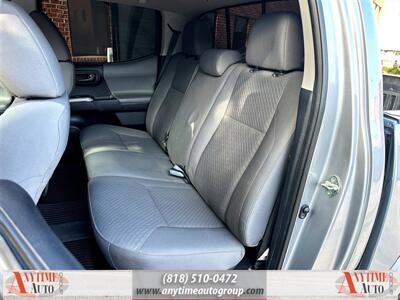 2020 Toyota Tacoma SR5 V6   - Photo 15 - Sherman Oaks, CA 91403-1701
