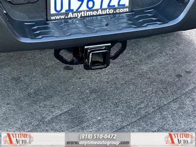 2020 Toyota Tacoma SR5 V6   - Photo 22 - Sherman Oaks, CA 91403-1701