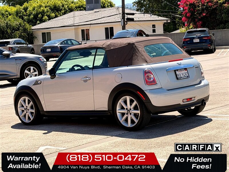 2014 MINI Convertible Cooper   - Photo 11 - Sherman Oaks, CA 91403-1701