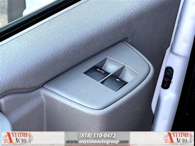 2020 Chevrolet Express 2500   - Photo 17 - Sherman Oaks, CA 91403-1701