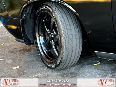 2011 Dodge Challenger R/T   - Photo 21 - Sherman Oaks, CA 91403-1701