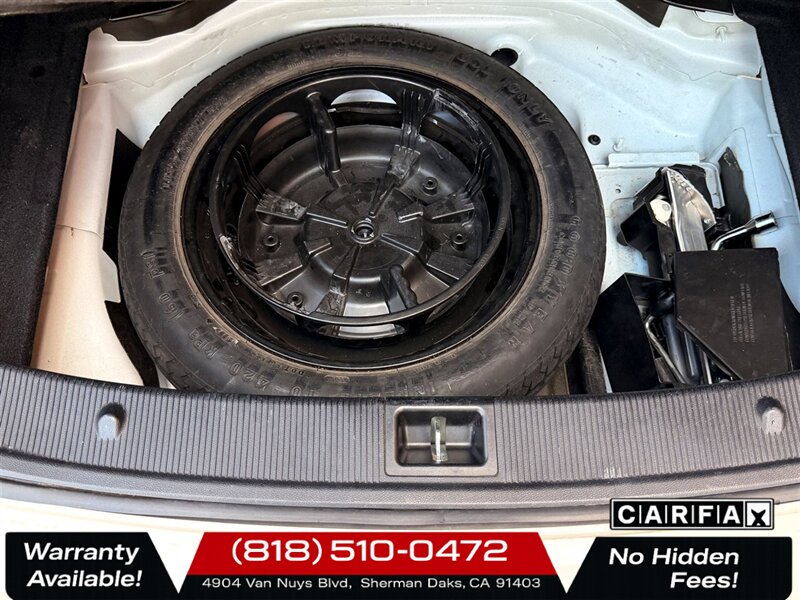 2010 Mercedes-Benz E 550   - Photo 21 - Sherman Oaks, CA 91403-1701