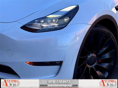 2022 Tesla Model Y Performance   - Photo 31 - Sherman Oaks, CA 91403-1701