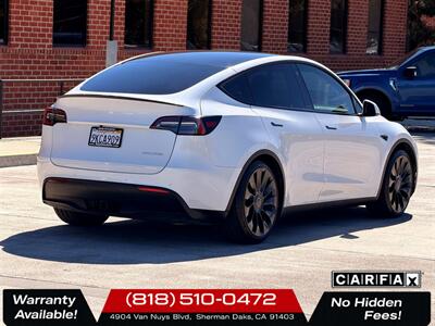 2022 Tesla Model Y Performance   - Photo 7 - Sherman Oaks, CA 91403-1701