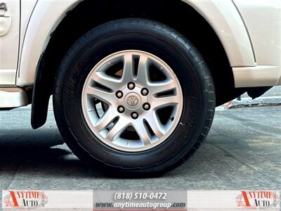 2006 Toyota Tundra SR5   - Photo 24 - Sherman Oaks, CA 91403-1701