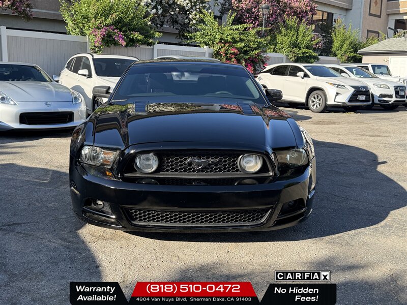 2012 Ford Mustang V6   - Photo 2 - Sherman Oaks, CA 91403-1701