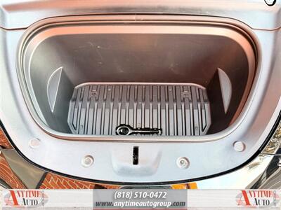 2023 Tesla Model Y Performance   - Photo 23 - Sherman Oaks, CA 91403-1701