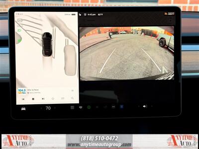 2023 Tesla Model Y Performance   - Photo 17 - Sherman Oaks, CA 91403-1701