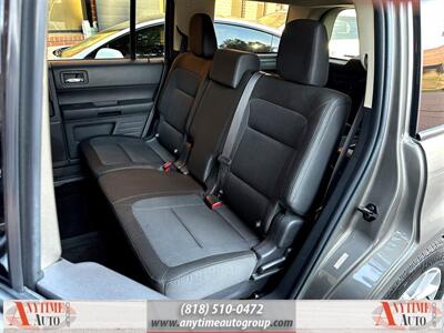 2014 Ford Flex SE   - Photo 21 - Sherman Oaks, CA 91403-1701