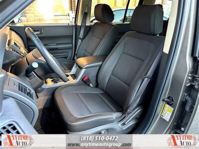 2014 Ford Flex SE   - Photo 14 - Sherman Oaks, CA 91403-1701