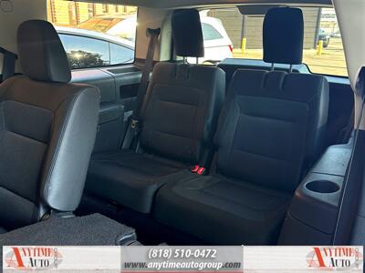 2014 Ford Flex SE   - Photo 23 - Sherman Oaks, CA 91403-1701