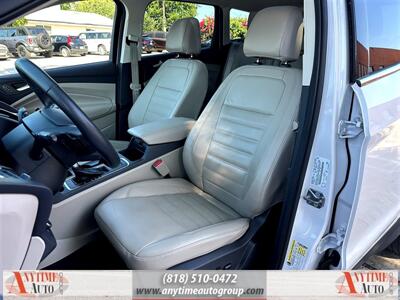 2017 Ford Escape Titanium   - Photo 14 - Sherman Oaks, CA 91403-1701