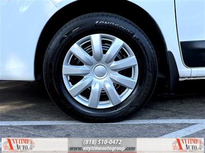 2015 Nissan NV200 SV   - Photo 25 - Sherman Oaks, CA 91403-1701
