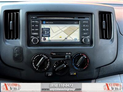 2015 Nissan NV200 SV   - Photo 16 - Sherman Oaks, CA 91403-1701