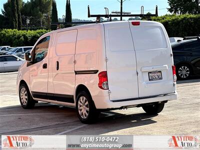 2015 Nissan NV200 SV   - Photo 5 - Sherman Oaks, CA 91403-1701