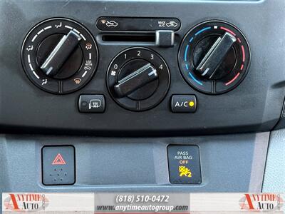2015 Nissan NV200 SV   - Photo 18 - Sherman Oaks, CA 91403-1701