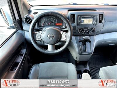 2015 Nissan NV200 SV   - Photo 11 - Sherman Oaks, CA 91403-1701