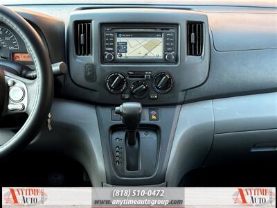 2015 Nissan NV200 SV   - Photo 12 - Sherman Oaks, CA 91403-1701
