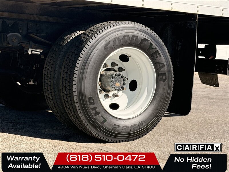 2006 GMC T7500 - Photo 18 - Sherman Oaks, CA 91403-1701